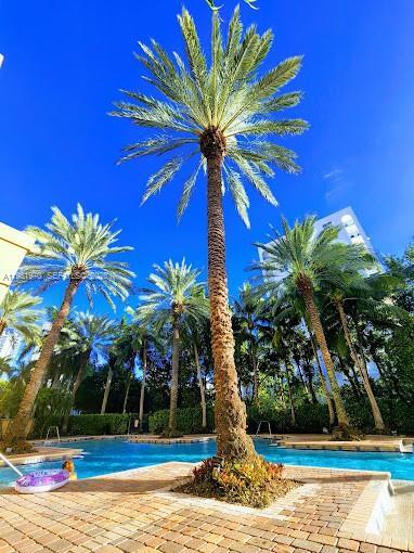 Photo - 17150 N Bay Rd Unidad 2211