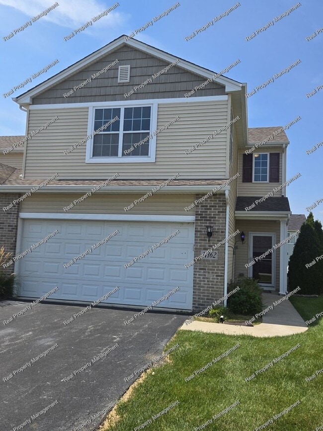 Building Photo - 11162 Orange St