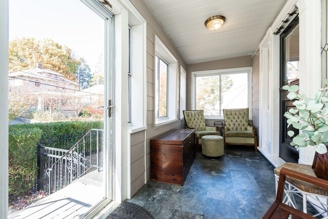 Photo - 59 Langdon Ave