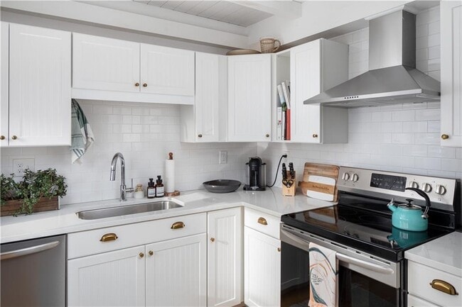 Photo - 22 Dearborn St Unit 2