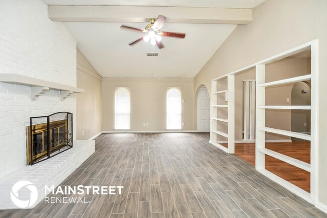 Photo - 1021 Misty Way