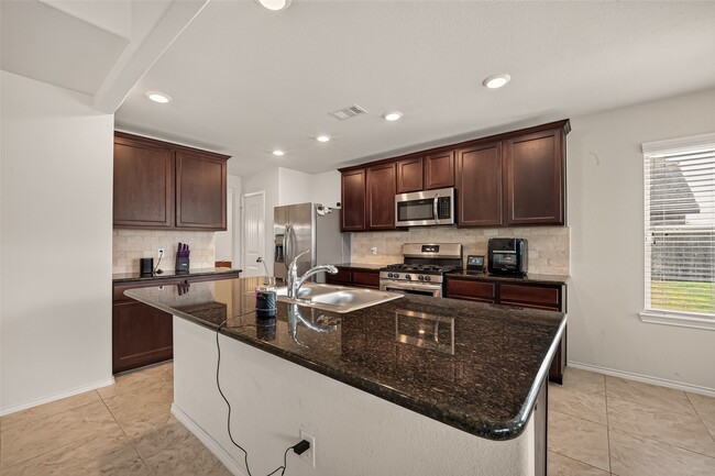 Photo - 322 Marble Springs Ln