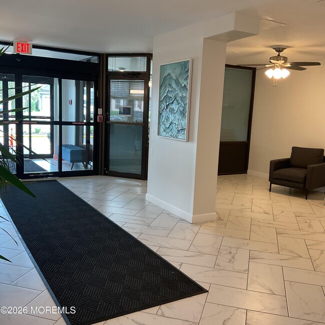 Photo - 480 Ocean Ave N Unit 1F
