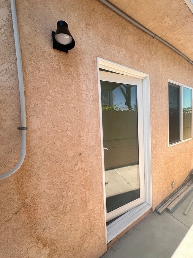 Photo - 6328 Cleo St Unidad 6332