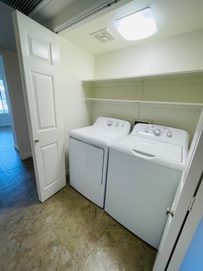 Photo - 43376 Cook St Unit 146