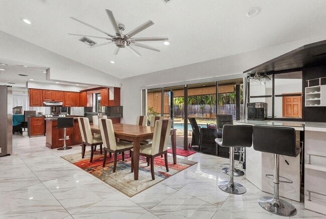 Photo - 1280 NW 114th Ave