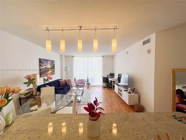 Photo - 18800 NE 29th Ave Unit 630