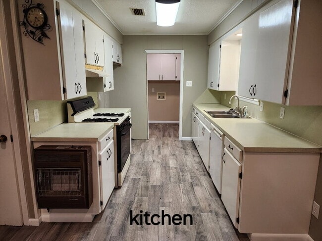Photo - 3104 Bienville Ave