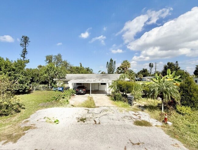 Photo - 603 64th Ave W