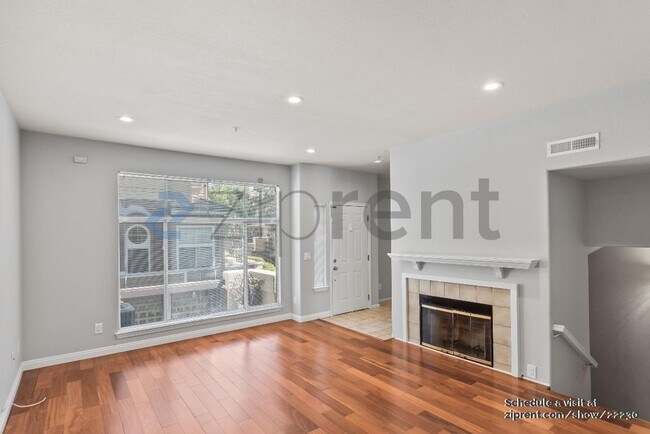 Photo - 437 Camille Cir