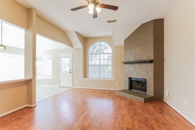 Photo - 18703 Singing Woods Dr