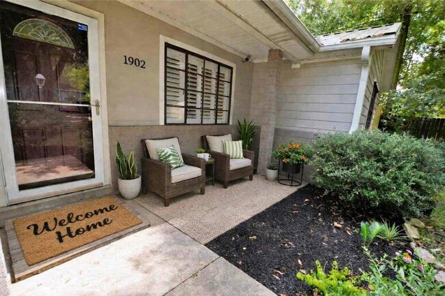 Photo - 1902 Coulcrest Dr