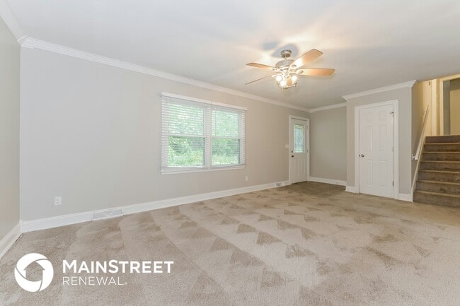 Photo - 415 W Cambridge Rd