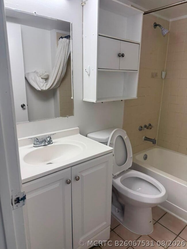 Photo - 300 Palm Cir W Unit 204