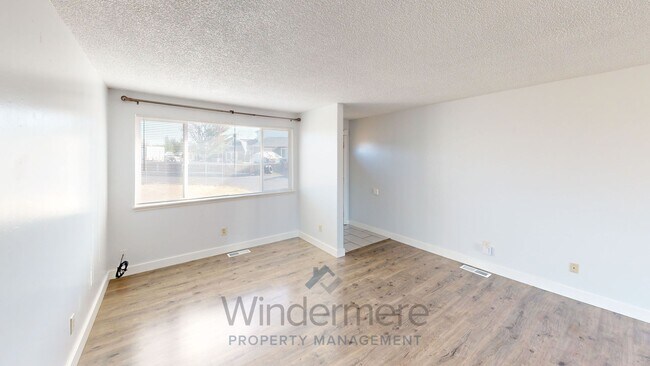 Photo - garrison2018 Unit 2016