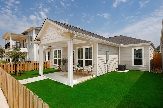 Photo - The Cottage Green Tomball