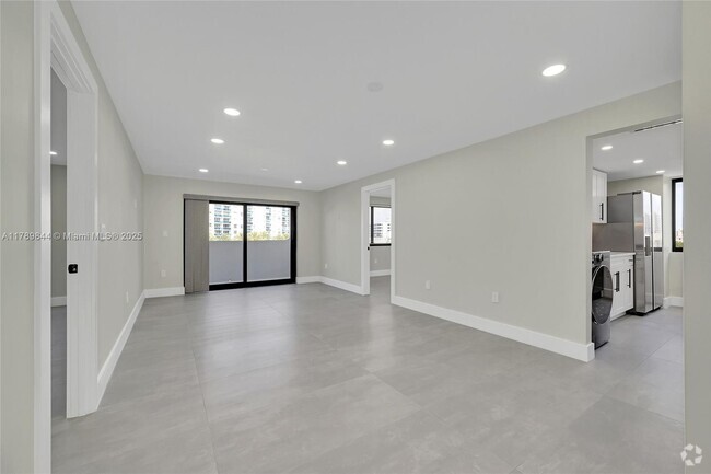 Building Photo - 6725 Harding Ave Unit 602 Rental