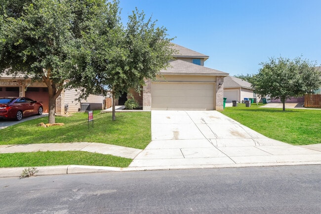 Hunters Pond - 2211 Fishing Stone, San Ant... - Hunters Pond - 2211 Fishing Stone, San Ant...