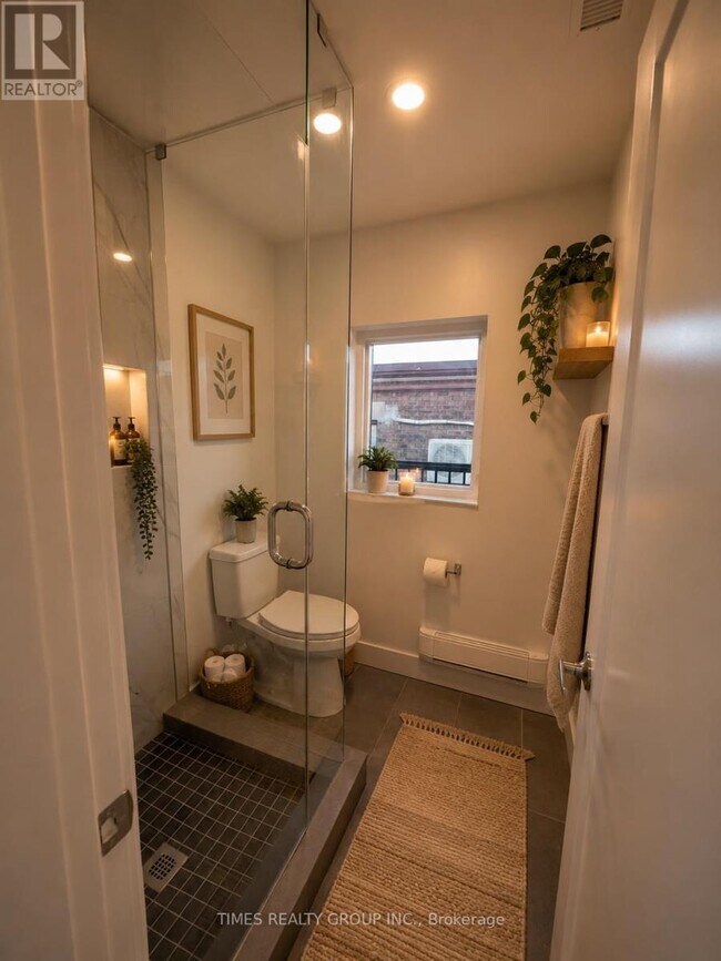 Photo - 137 Curzon St Unit 3