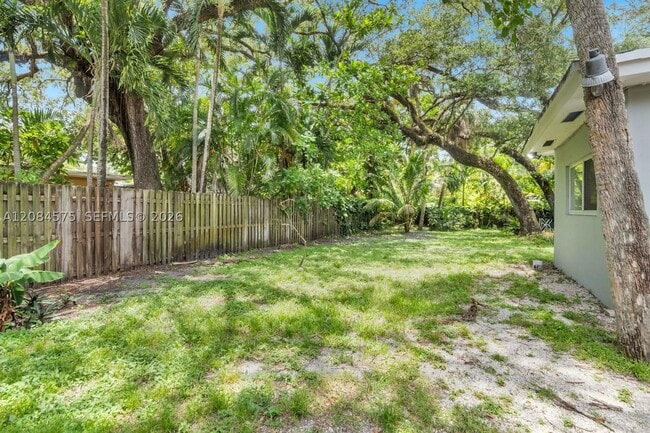 Photo - 1548 SW 23rd Ct Unit 1550B