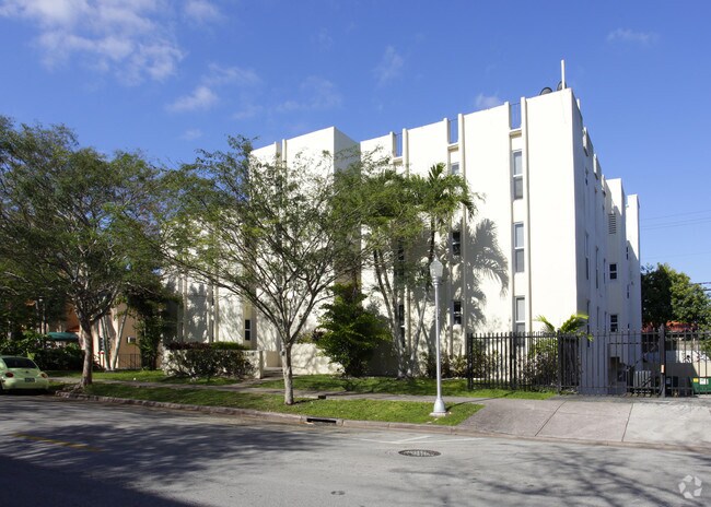 Salzedo Apartments - Salzedo Apartments