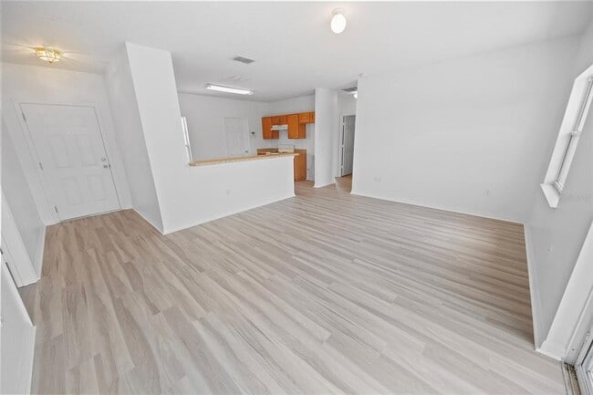 Photo - 959 Cumberland Dr