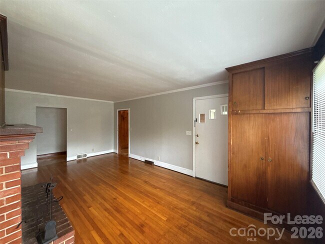 Photo - 2000 Weststone Dr