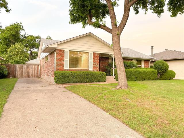 2109 Highwood Dr
