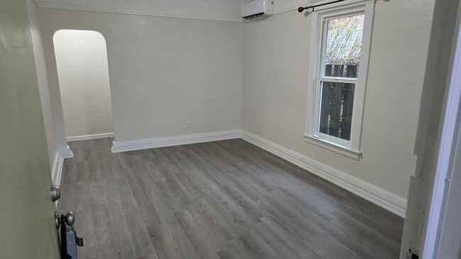 Photo - Charming 2 Bed, 1 Bath Home for Rent!