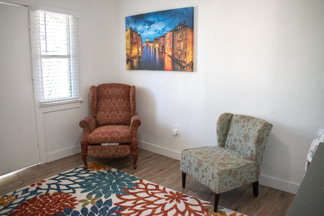 Photo - 2115 N Raymond Ave Unit 2111 Raymond