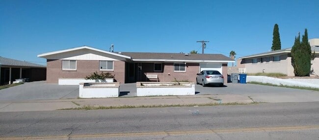 Photo - 112 De Leon Dr