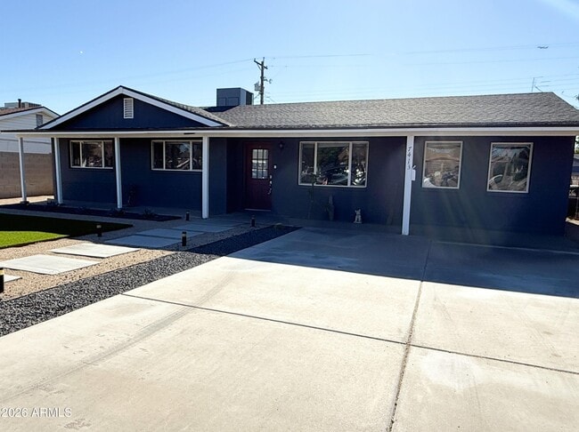 Photo - 7413 E Roosevelt St