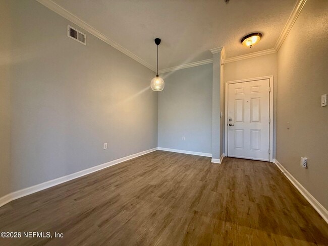 Photo - 8539 Gate Pkwy W Unidad 9333