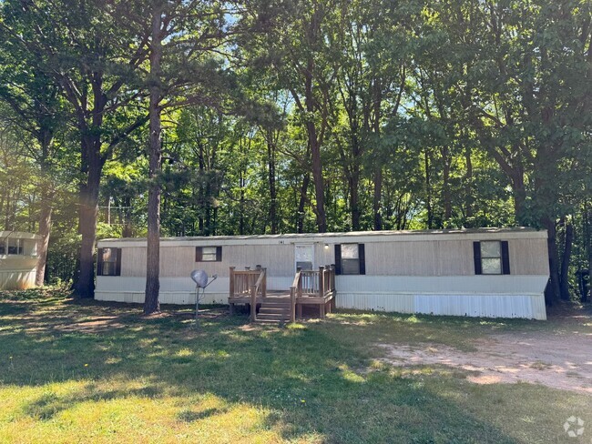 Building Photo - Two Bedroom Single Wide in Troutman Unit 141 Marlo Loop Rental