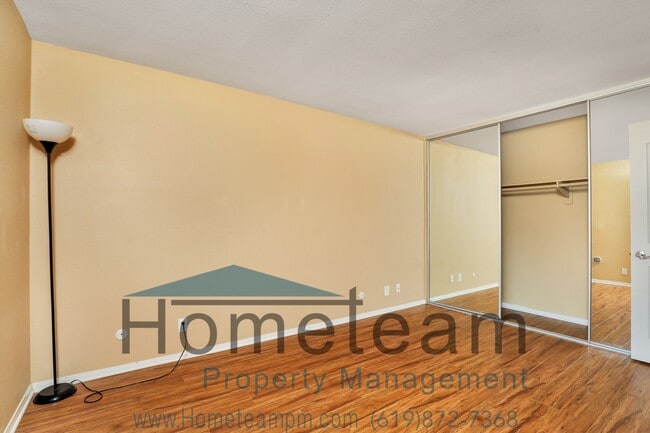Building Photo - 3030 Suncrest Dr