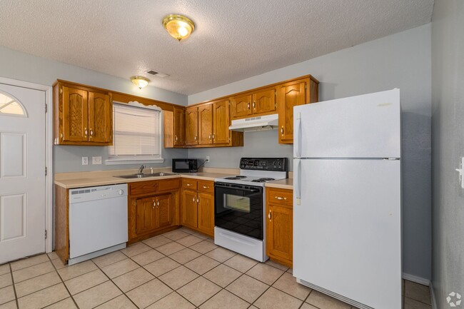 Photo - Pointe at Waynesville