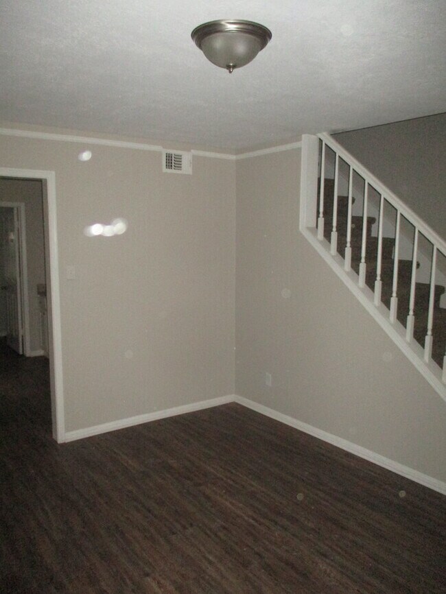 Photo - Call 832-538-3442 To Schedule Your Showing...