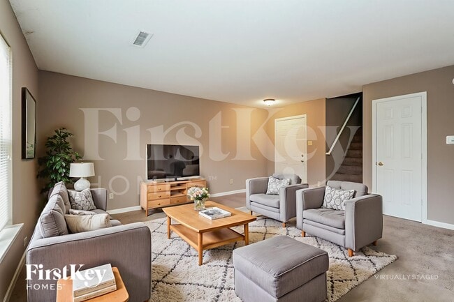 Photo - 2925 Redland Ln