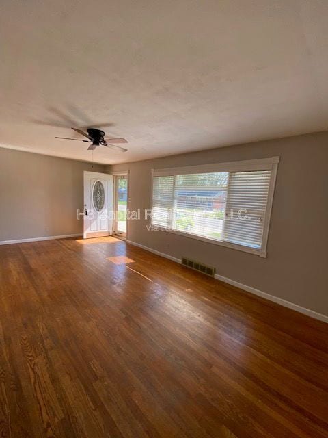 Photo - 2565 Boyle Ave