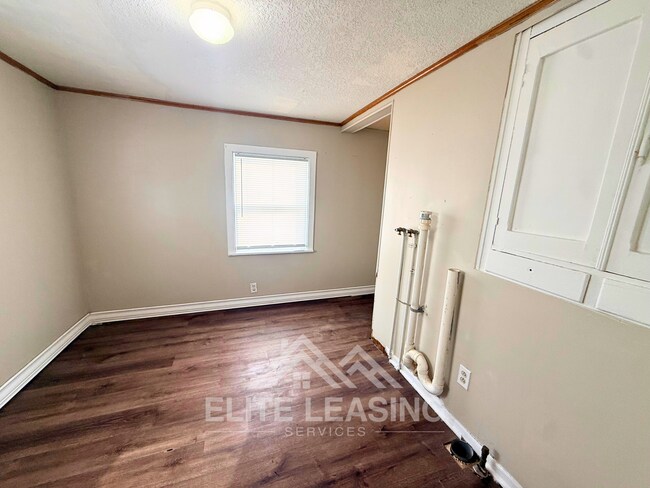 Photo - Charming 3 Bedroom Home Near Downtown Topeka!