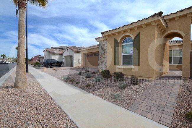 Photo - 1455 E Lexington Ave