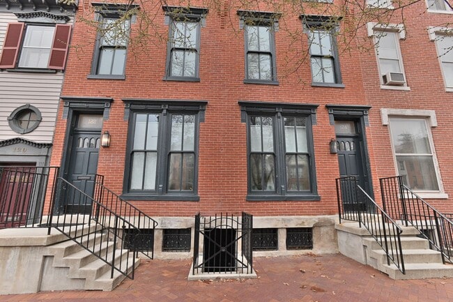 122-124 State St