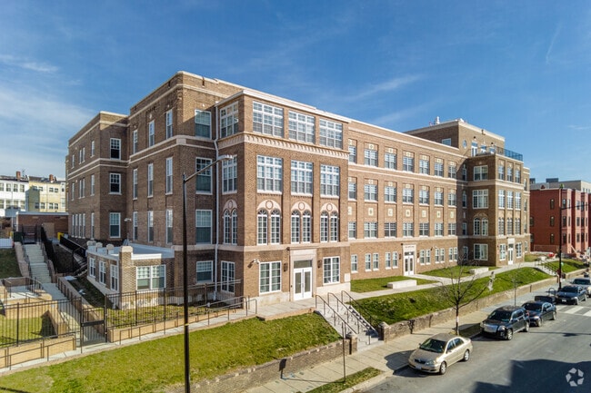 The Appleton at Spring Flats Senior 62+