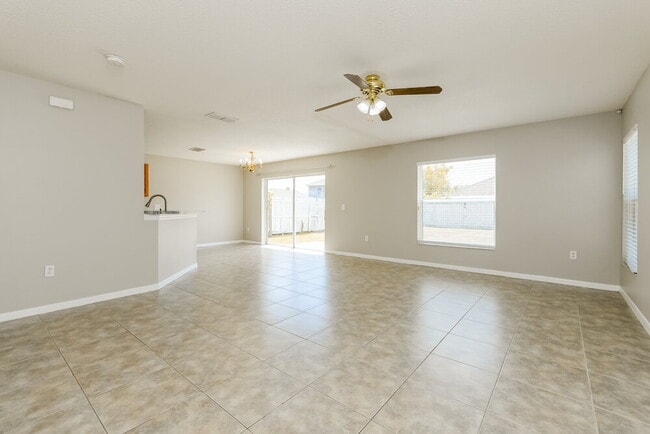 Photo - 2402 Ashecroft Dr