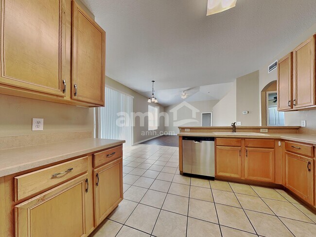 Photo - 1531 Kish Blvd