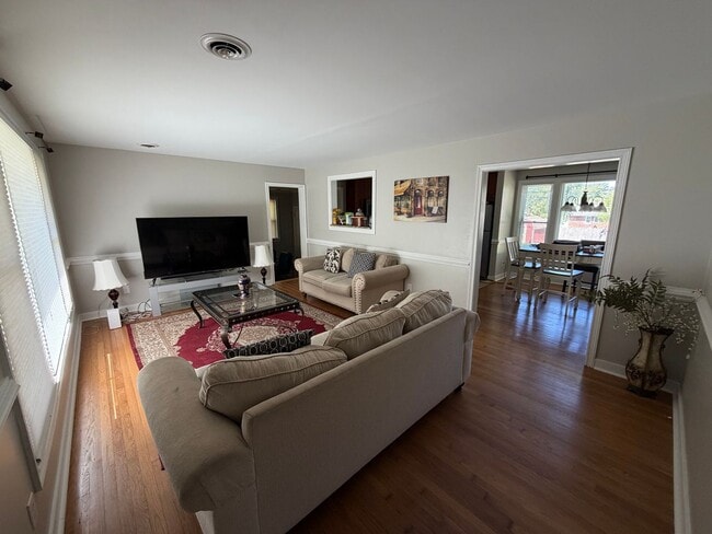Photo - Charming 3BR/2BA Home in Henrico’s Tuckahoe District