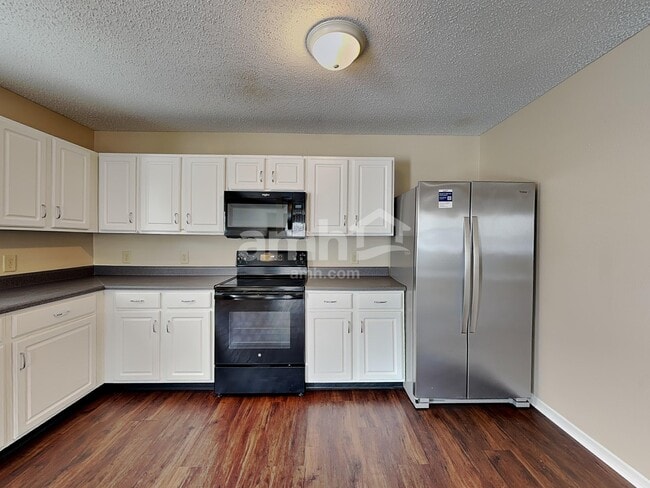 Photo - 12868 Courage Xing