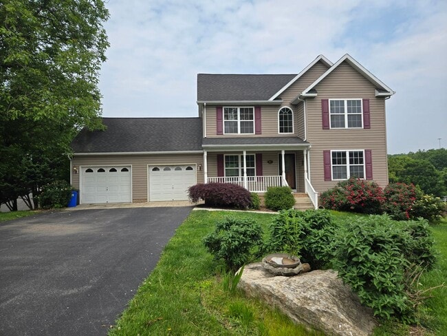 3 Bed, 2.5 Bath Single Family Home in Mart... - 3 Bed, 2.5 Bath Single Family Home in Mart...