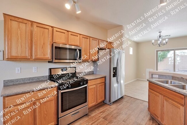 Building Photo - 50 E Camino Limon Verde