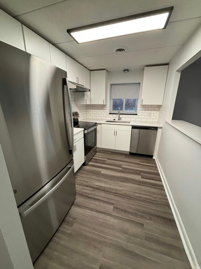 Photo - 32 Hill Rd Unit 607